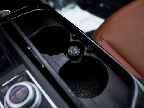 Used 2022 Maserati Levante GT image 45