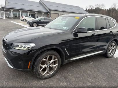 Used 2022 BMW X3 xDrive30i w/ Premium Package 2