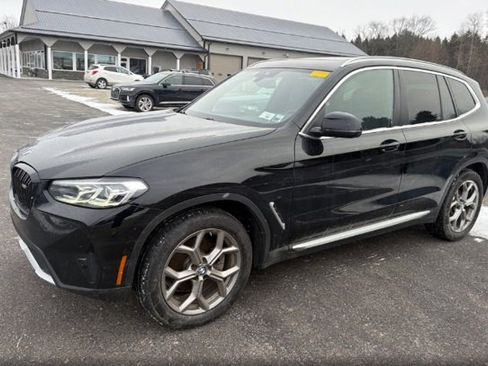 Used 2022 BMW X3 xDrive30i w/ Premium Package 2 image 1