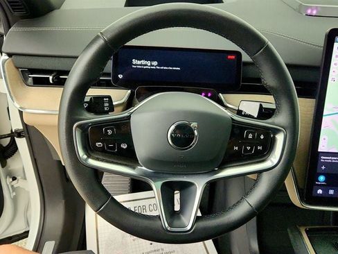 Used 2025 Volvo EX90 Plus AWD/4WD image 31