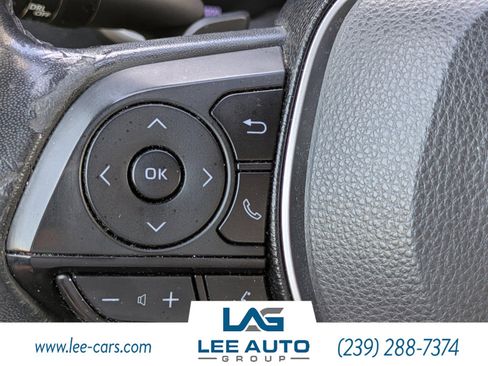 Used 2019 Toyota Corolla XSE image 19