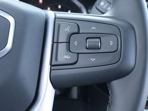 New 2026 GMC Sierra 1500 Elevation image 25