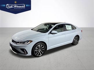 New 2026 Volkswagen Jetta SE video 1