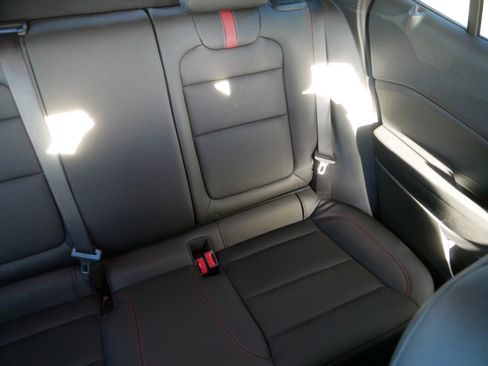 Used 2024 Chevrolet Trax RS w/ Driver Confidence Package image 24