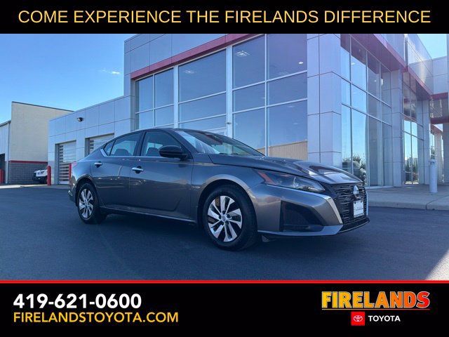 Used 2025 Nissan Altima 2.5 S FWD image 1