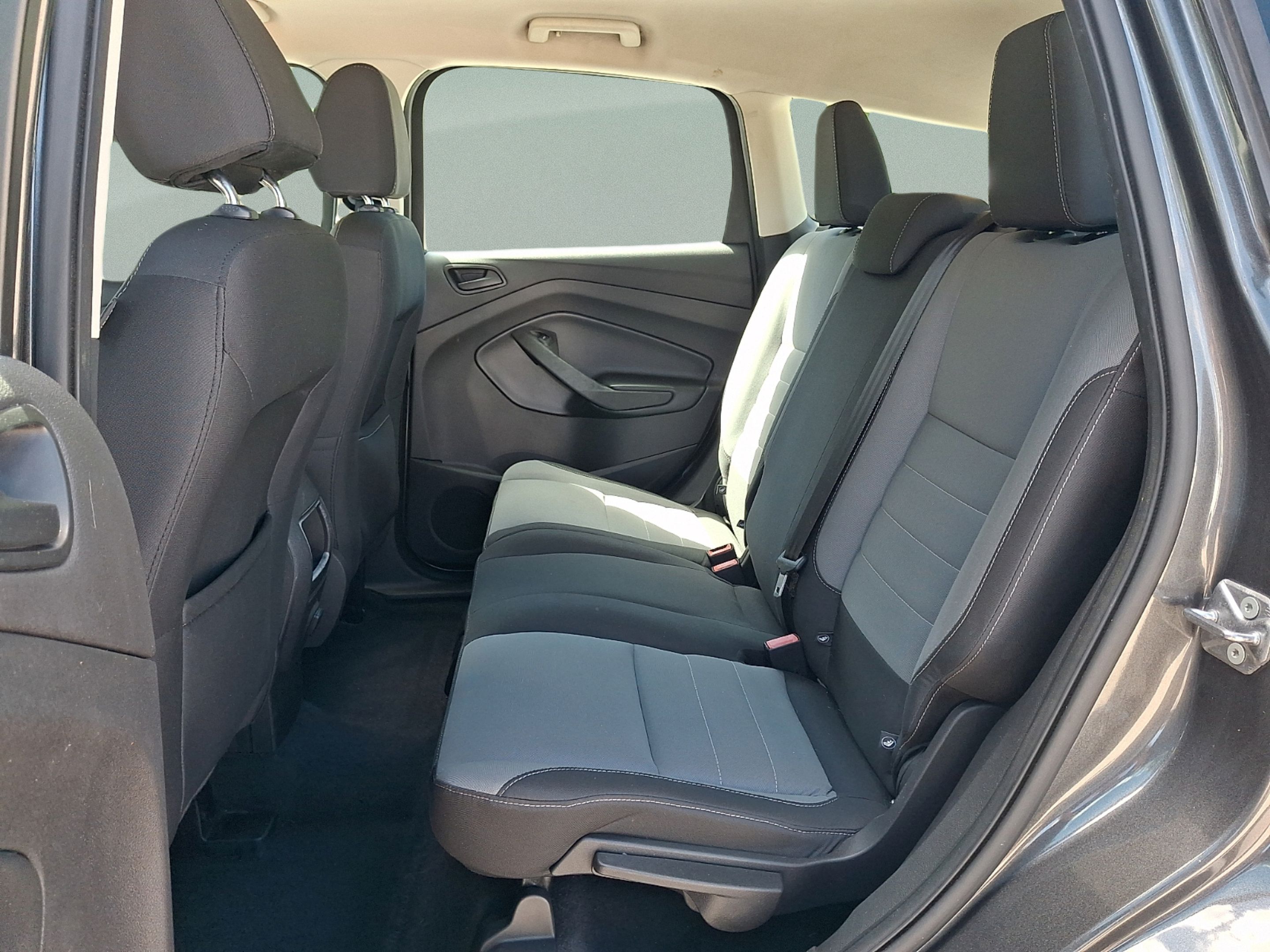Used 2017 Ford Escape S FWD image 9