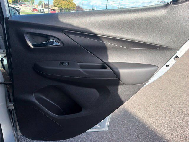 Used 2023 Chevrolet Bolt LT FWD image 12