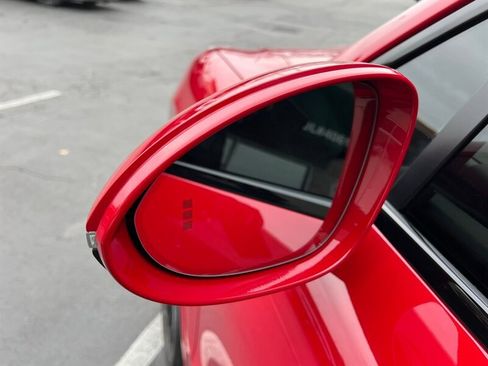 Used 2021 Porsche Cayenne image 28