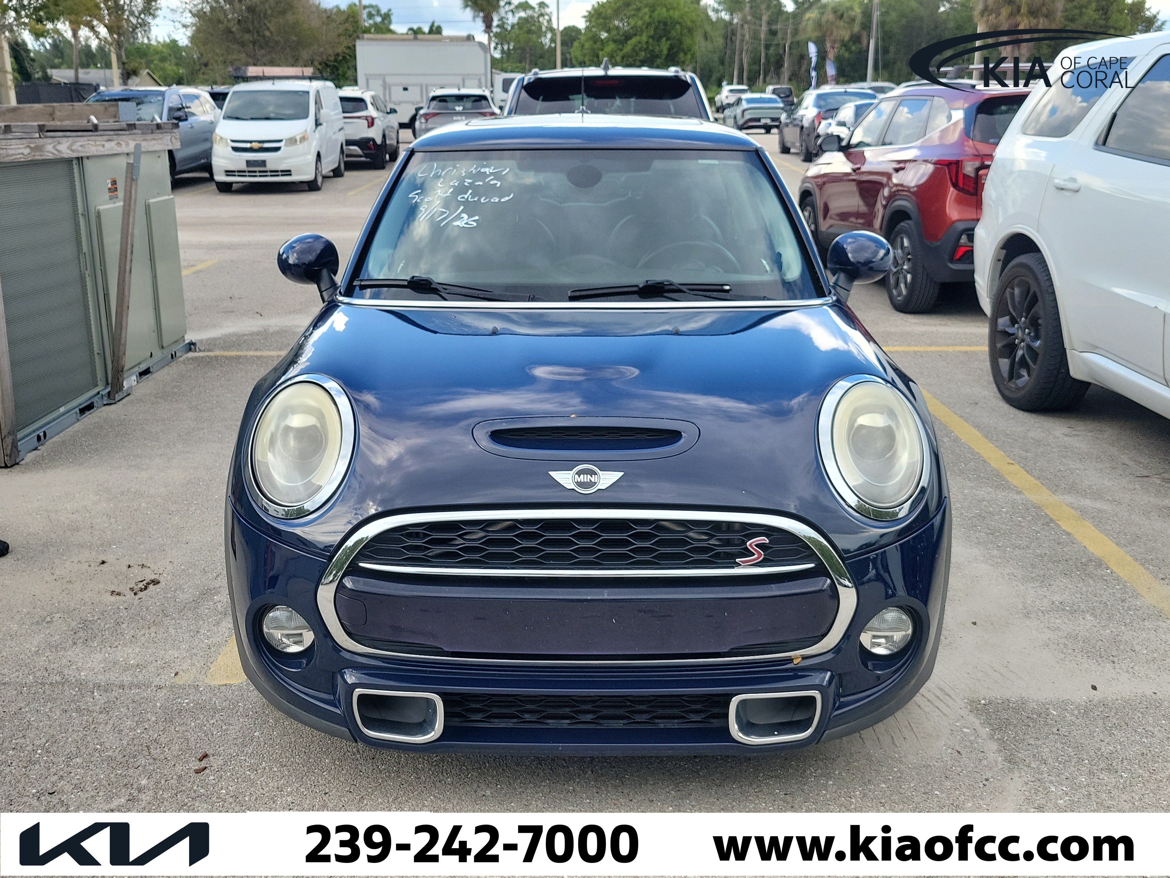 Used 2015 MINI Cooper S FWD image 2