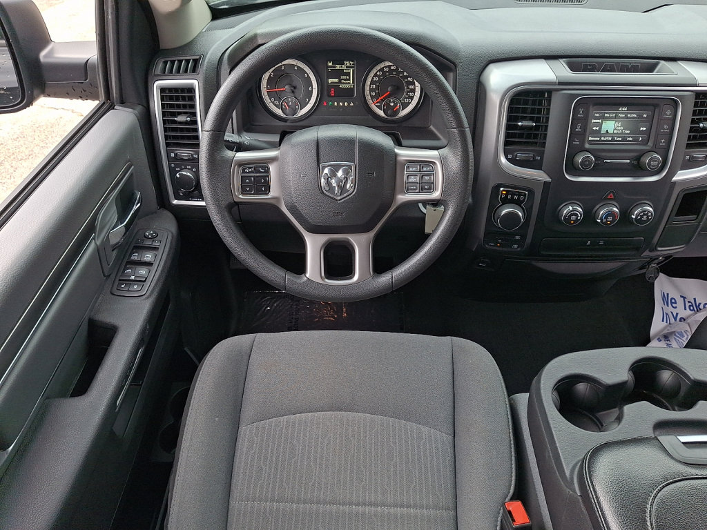 Used 2024 RAM 1500 Classic SLT AWD/4WD image 21