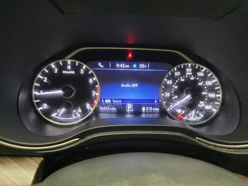 Used 2018 Nissan Maxima Platinum image 23