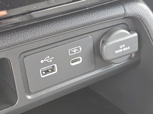 New 2025 Honda Pilot TrailSport image 11