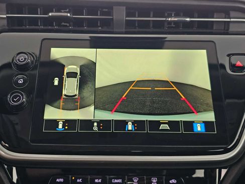 Used 2023 Chevrolet Bolt EUV Premier w/ Sun & Sound Package image 25