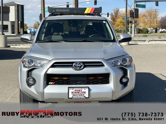 Used 2022 Toyota 4Runner SR5 w/ 4Runner Black Package (TMS) AWD/4WD image 2