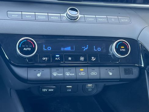 Certified 2023 Hyundai Elantra SEL w/ Convenience Package image 21