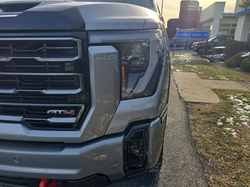 New 2026 GMC Sierra 2500 AT4 w/ Technology Package image 10