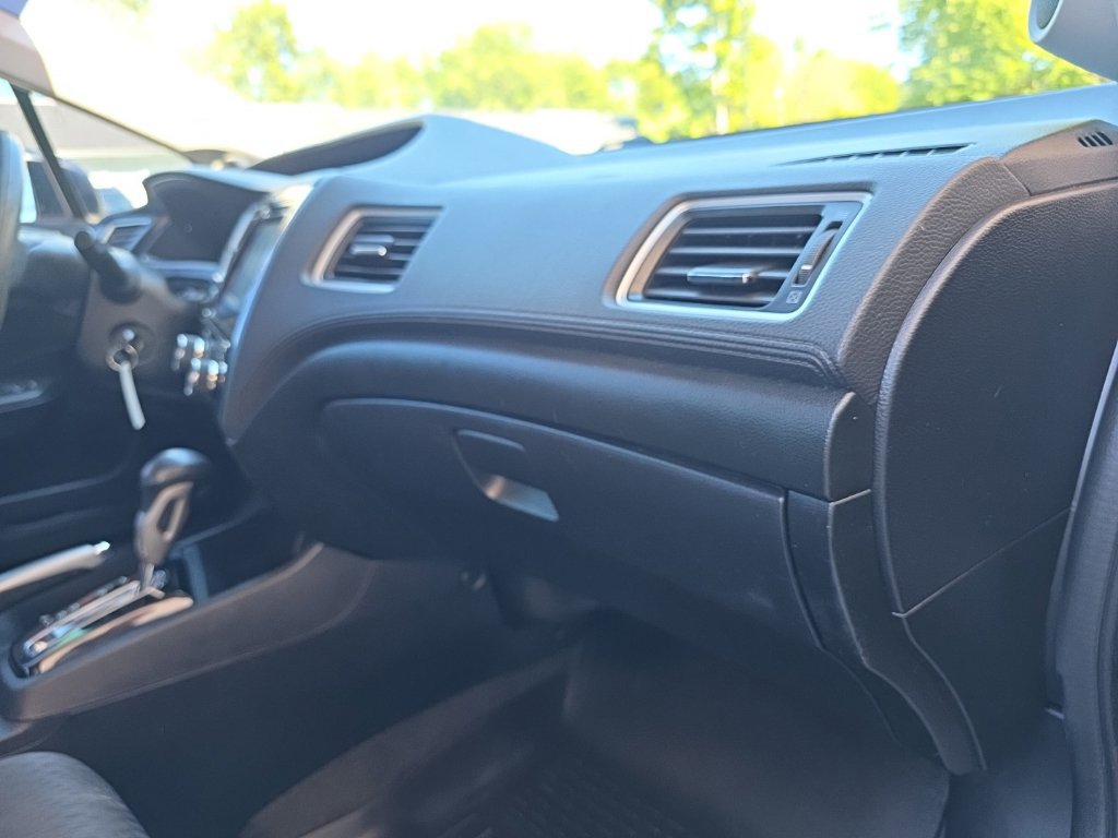 Used 2015 Honda Civic SE image 21