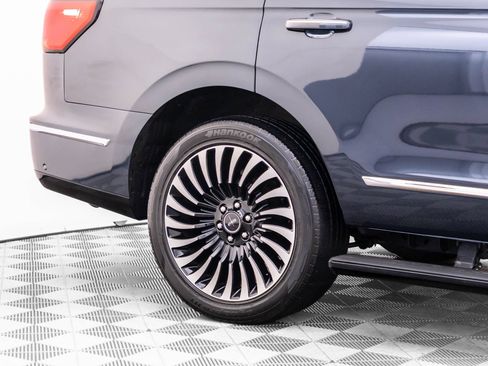 Used 2021 Lincoln Navigator Black Label AWD/4WD image 37