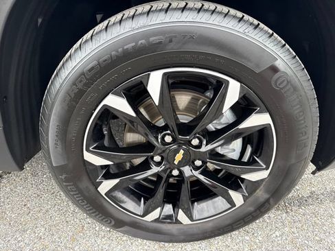 Used 2023 Chevrolet TrailBlazer LT w/ Convenience Package AWD/4WD image 10