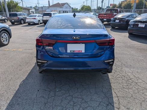 Used 2019 Kia Forte LXS image 7