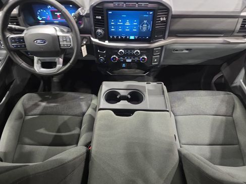 Used 2024 Ford F150 XLT image 9