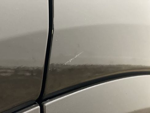 Used 2025 Nissan Rogue SV image 30