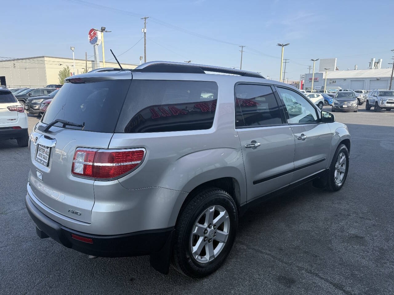 Used 2007 Saturn Outlook XE w/ Preferred Pkg AWD/4WD image 5
