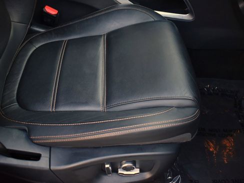 Used 2019 Jaguar F-PACE Prestige image 44