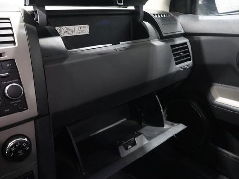 Used 2010 Dodge Avenger R/T image 28