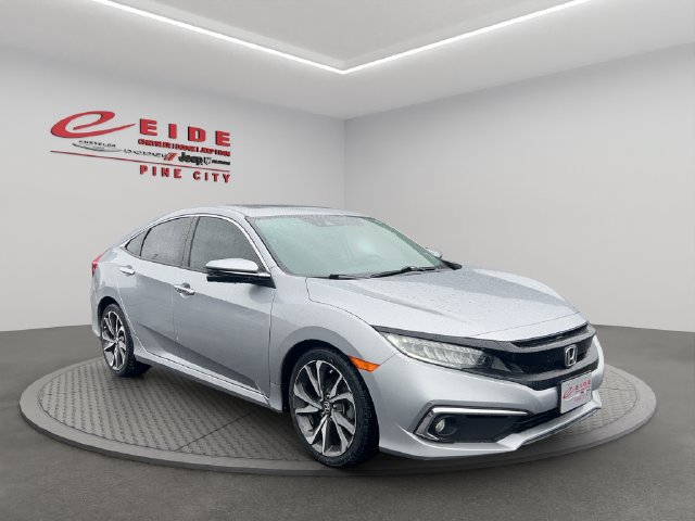 Used 2020 Honda Civic Touring image 12