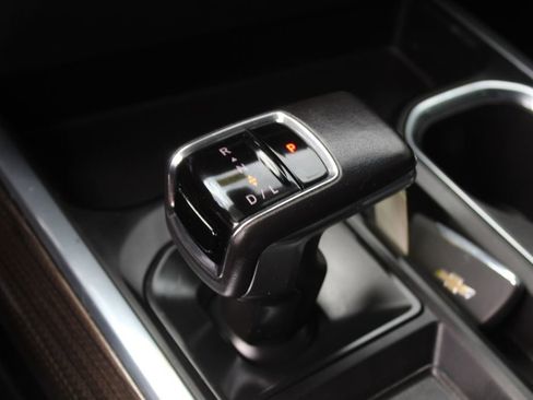 Used 2022 Chevrolet Silverado 1500 LT Trail Boss w/ Convenience Package II AWD/4WD image 34