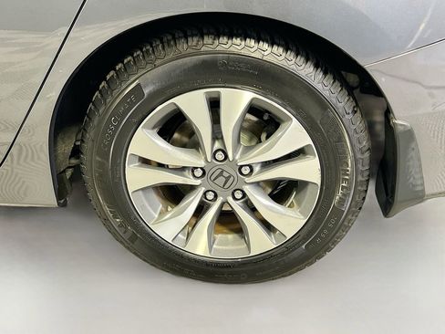 Used 2013 Honda Accord LX image 28