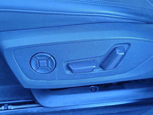 Certified 2023 Audi Q3 2.0T Premium Plus w/ Premium Plus Package image 16