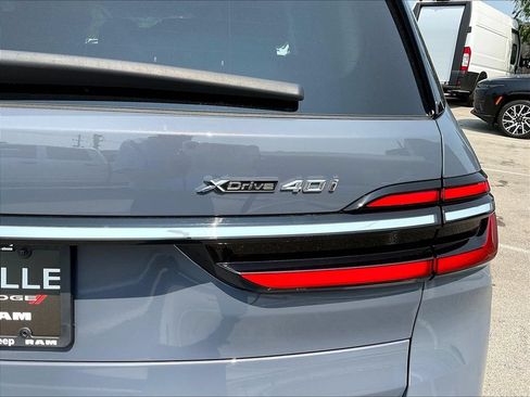 Used 2026 BMW X7 xDrive40i AWD/4WD image 27