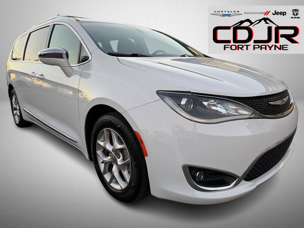 Used 2020 Chrysler Pacifica Limited FWD image 1