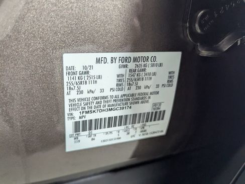Used 2021 Ford Explorer XLT RWD image 28