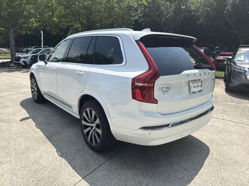 Used 2023 Volvo XC90 B6 Plus AWD/4WD image 5