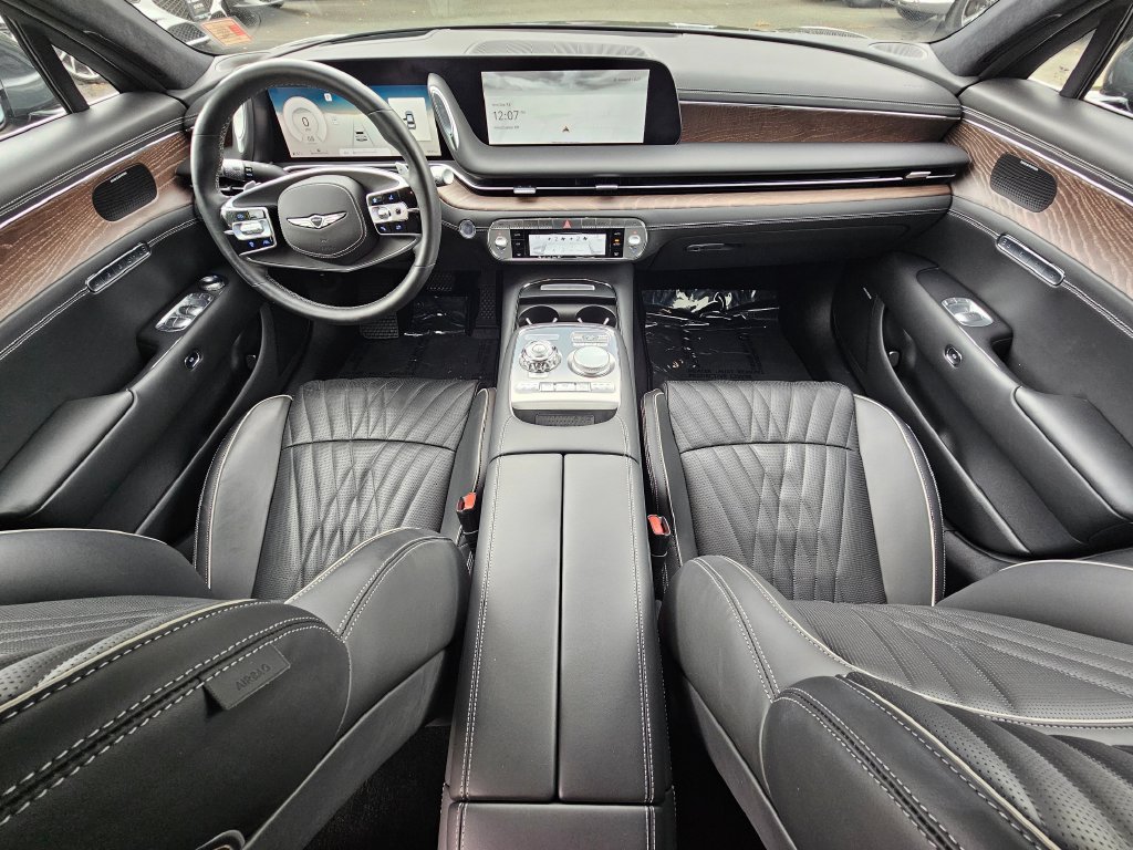 Certified 2023 Genesis G90 3.5T AWD/4WD image 9