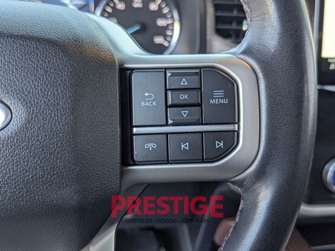 Used 2024 Ford Expedition Limited image 19