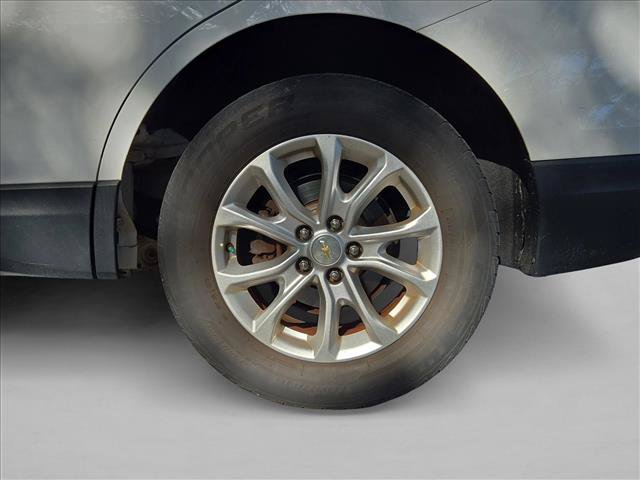 Used 2019 Chevrolet Equinox LS w/ LS Convenience Package FWD image 10