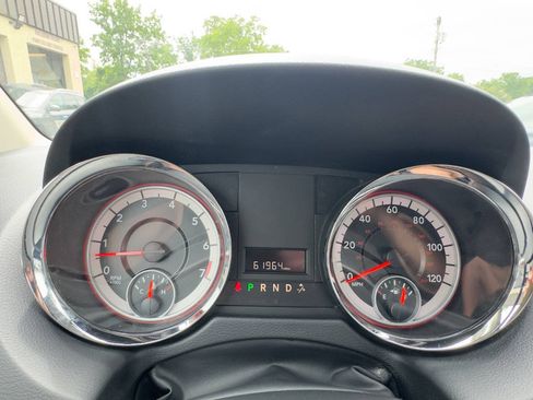 Used 2014 Dodge Grand Caravan American Value Package FWD image 16