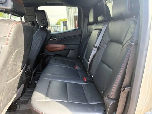 Used 2024 GMC Canyon AT4X w/ AT4X AEV Edition AWD/4WD image 15