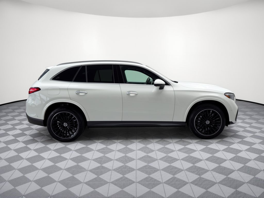 Used 2027 Mercedes-Benz GLC 300 image 8