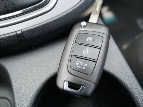 Used 2023 Hyundai Kona SE AWD/4WD image 36