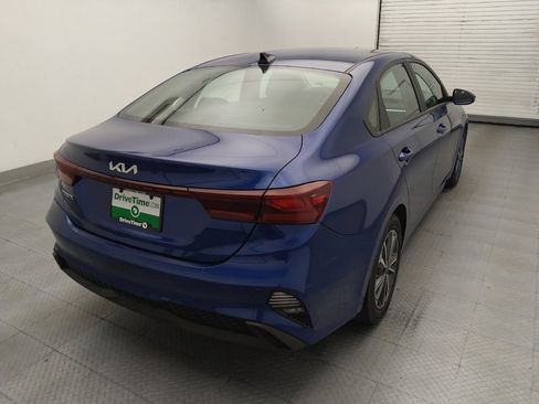 Used 2022 Kia Forte LXS w/ LXS Technology Package FWD image 9
