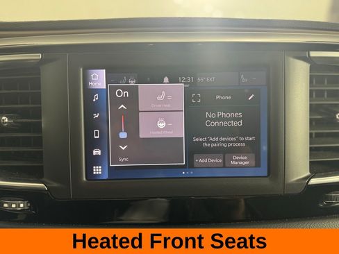 Used 2024 Chrysler Voyager LX image 11