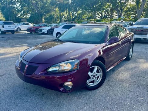 Used 2004 Pontiac Grand Prix GT w/ Drivers Package image 9