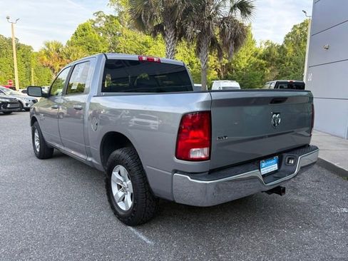 Used 2021 RAM 1500 Classic SLT RWD image 3