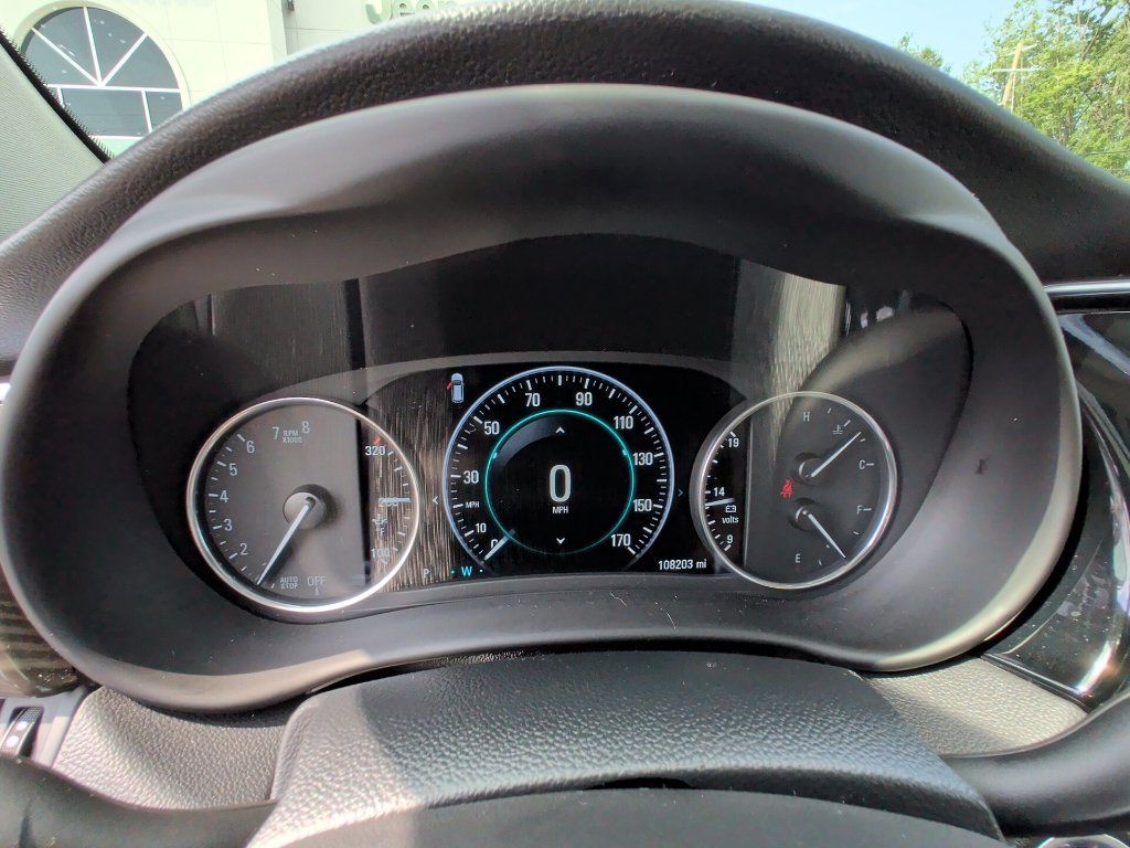 Used 2019 Buick Envision Premium AWD/4WD image 8