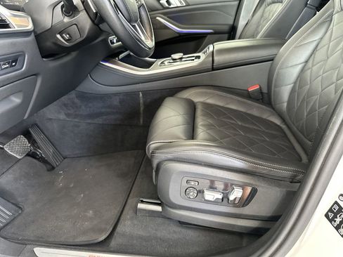 Used 2024 BMW X5 xDrive40i AWD/4WD image 14